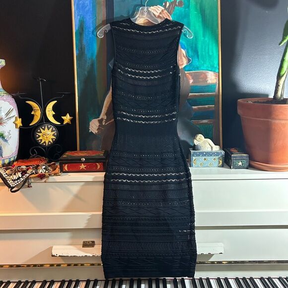 John + Jenn Black Textured Midi Dress Small - Picture 13 of 16